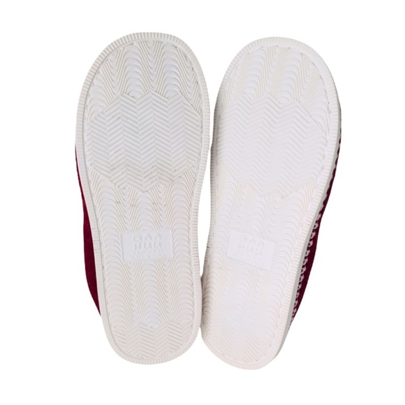 NWT Chill Guard Faux Fur House Shoes. Size 9-10 - Picture 3 of 4